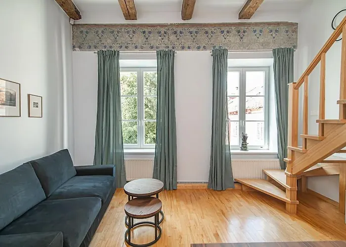 Stylish Old Town By Urban Rent *