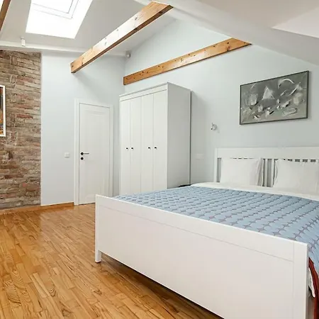 Stylish Old Town By Urban Rent Apartment Vilnius