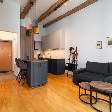 Stylish Old Town By Urban Rent Apartment