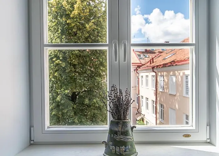 Stylish Old Town By Urban Rent Apartment